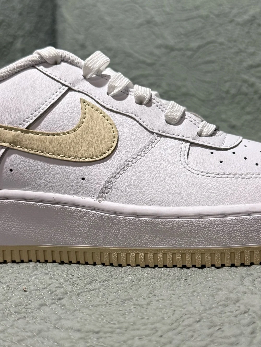 Nike Air Force 1 Size 6Y or 7.5W